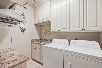 Welcome to Winthrop Point in sought-after Woodlands Edge! This - photo 27