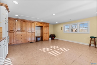 Waterfront Living in Roseberry Creek - Basement Rancher on Appx - photo 28