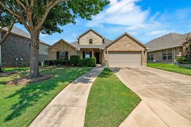 (private lake, pond, creek) Home Active Under Contract in Fort Worth Texas