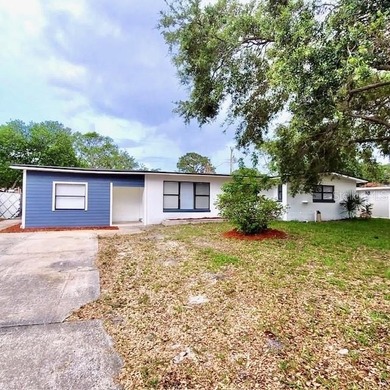 Welcome to a charming opportunity you won't want to miss! This - photo 1