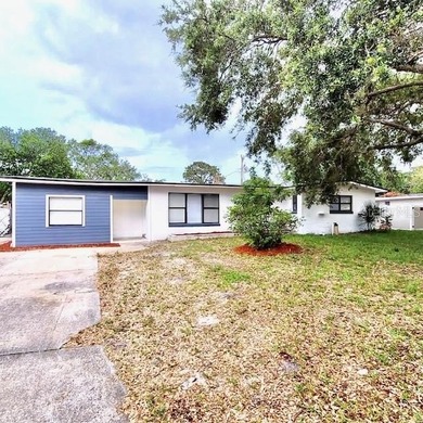 Welcome to a charming opportunity you won't want to miss! This - photo 3