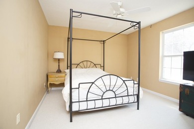 Very nice 4 Bedroom/4 Bath raised beach home only three blocks - photo 11