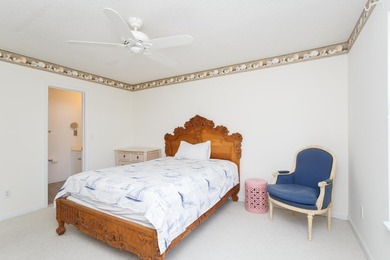 Very nice 4 Bedroom/4 Bath raised beach home only three blocks - photo 17