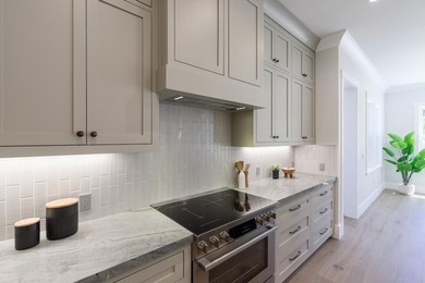 Welcome to Willowbend at Sandraya Heights, where luxury - photo 10