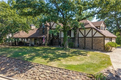 Welcome to this charming Tudor-style home in the Fianna Hills - photo 43