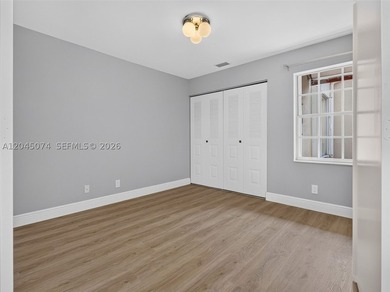 Peaceful lake views, soaring ceilings and one of the best - photo 47