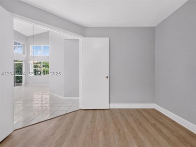 Peaceful lake views, soaring ceilings and one of the best - photo 50