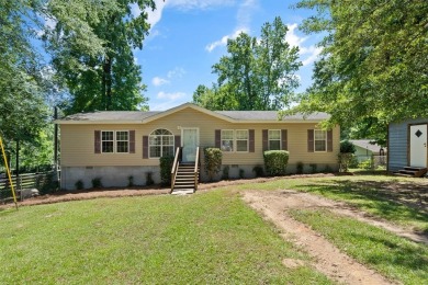 Lake Sinclair Home For Sale in Eatonton Georgia