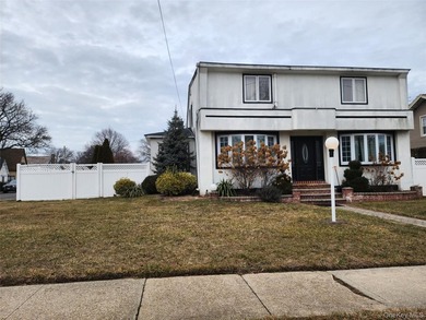 WELL MAINTAINED SINGLE FAMILY DETACHED PROPERTY ON CORNER LOT - photo 2