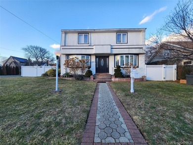 WELL MAINTAINED SINGLE FAMILY DETACHED PROPERTY ON CORNER LOT - photo 6