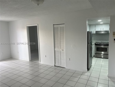 Excellent Opportunity! 2-Bedroom, 2-Bath Condo in a Prime - photo 7