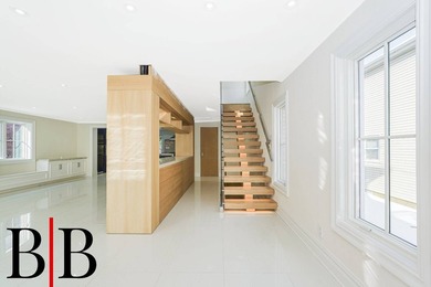 Discover Modern Elegance in This Stunning Custom-Built Home! - photo 4