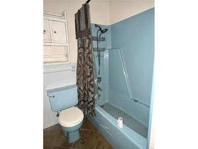With some TLC this home could have it all! Located in Arrowhead - photo 12