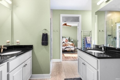 **PRICE IMPROVEMENT**Enjoy the best of Downtown in this