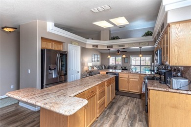 Looking for a move-in ready home or a solid  investment? This - photo 17