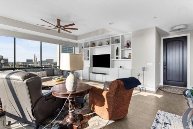 **PRICE IMPROVEMENT**Enjoy the best of Downtown in this