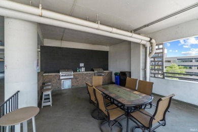 **PRICE IMPROVEMENT**Enjoy the best of Downtown in this