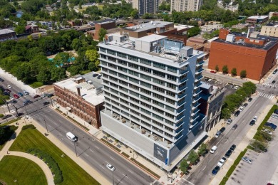 **PRICE IMPROVEMENT**Enjoy the best of Downtown in this