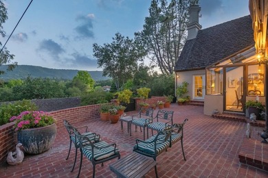 Welcome to the Saratoga Country Manor. Situated on a private and - photo 5