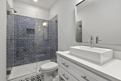 Welcome Investors to 19 Broadway Street - a prime short term - photo 19