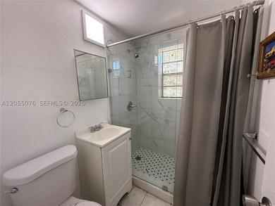 Excellent investment opportunity in the heart of Miami! This - photo 19