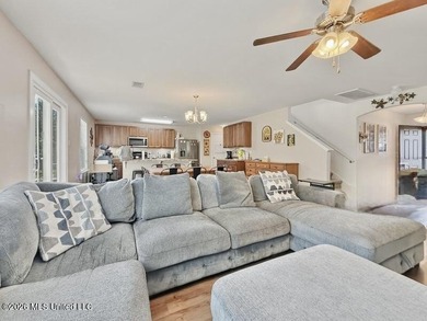 This well maintained home in the desirable Lakeview Subdivision - photo 21