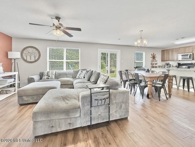 This well maintained home in the desirable Lakeview Subdivision - photo 22