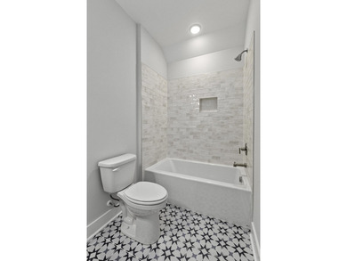Welcome Investors to 19 Broadway Street - a prime short term - photo 23