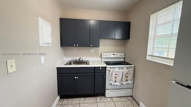 Excellent investment opportunity in the heart of Miami! This - photo 34