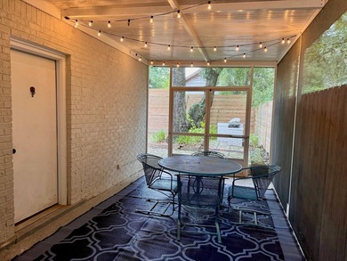 Water/Bay Views!** Fully Renovated** Luxury Home on .35 Acre - photo 35