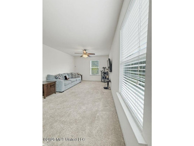This well maintained home in the desirable Lakeview Subdivision - photo 37
