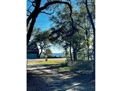 Water/Bay Views!** Fully Renovated** Luxury Home on .35 Acre - photo 43