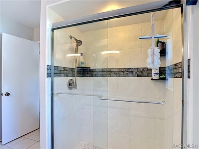 Come & see this well-cared-for home in a peaceful Spring Hill - photo 44