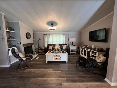 Stunning home located in Reflections on Silver Lake 55+ - photo 6