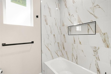 MOVE IN READY! Beautiful new construction in the waterfront Gulf - photo 49