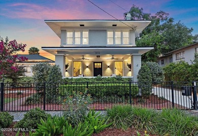 This home is the pinnacle of elegance, character, and timeless - photo 1