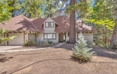 Lake Home For Sale in Lake Almanor West, California