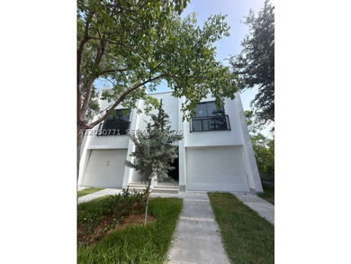 Modern duplex consisting of two units, featuring 3 bedrooms, 2.5 - photo 1