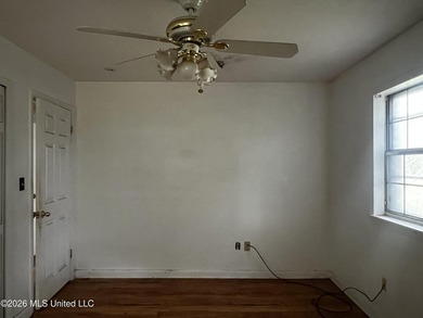 Looking for your next project? This 3-bedroom, 1.5-bath home has - photo 11
