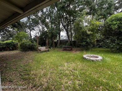 Looking for your next project? This 3-bedroom, 1.5-bath home has - photo 21