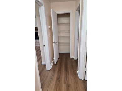 *** Motivated Seller *** A *Very Large*, *Very Nice* 4 BR, 3 - photo 29