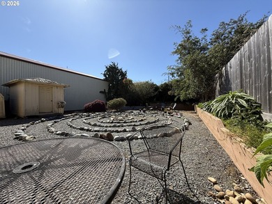 Versatile Industrial/Commercial property offering a wide range - photo 29