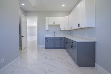 New custom home on a quiet cul-de-sac across from Copano Bay! - photo 30