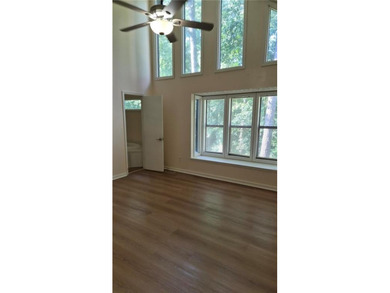 *** Motivated Seller *** A *Very Large*, *Very Nice* 4 BR, 3 - photo 31