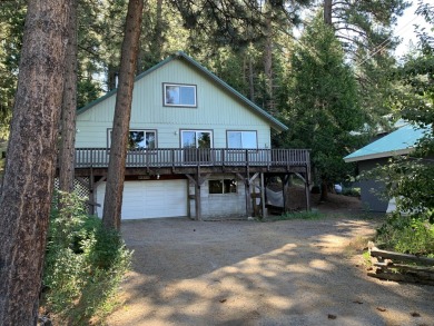 Lake Home For Sale in Lake Almanor, California