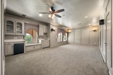 Welcome to luxury living in the prestigious gated community of - photo 35