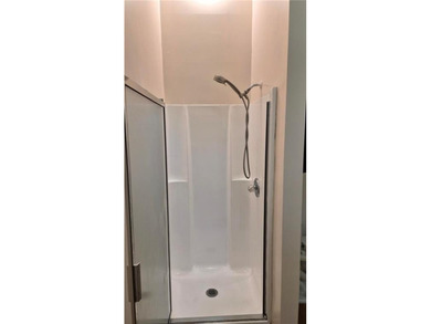 *** Motivated Seller *** A *Very Large*, *Very Nice* 4 BR, 3 - photo 39