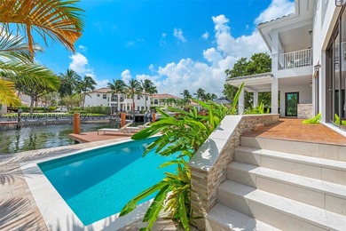 Stunning South Lake villa in Hollywood Beach on a 100' - photo 43