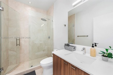 Stunning South Lake villa in Hollywood Beach on a 100' - photo 50