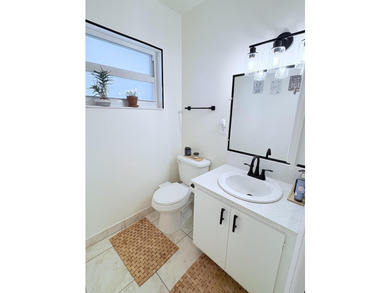 Welcome to this charming one-bedroom, one-and-a-half-bath - photo 8
